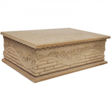 T04 CAJA LABRADA...